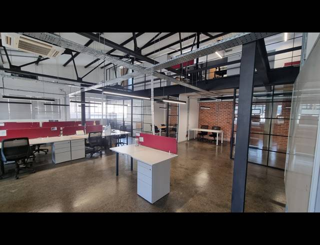 486M² OFFICE FOR SALE IN SALT RIVER